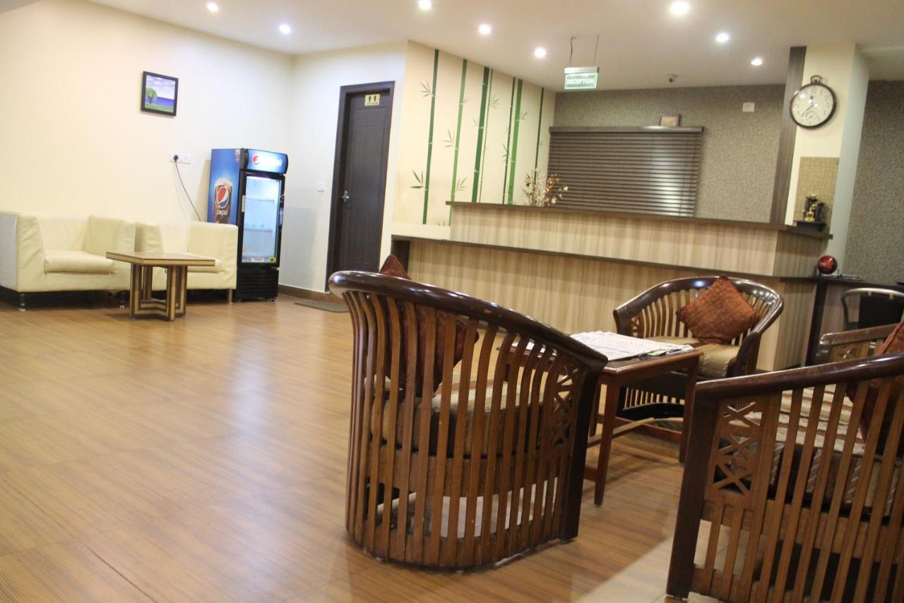 Hotel Green Trees Bangalore Ngoại thất bức ảnh