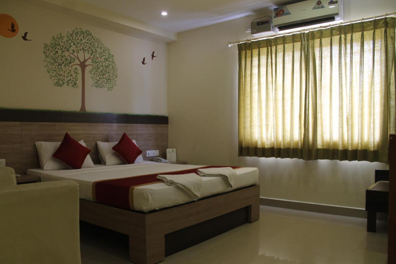 Hotel Green Trees Bangalore Ngoại thất bức ảnh