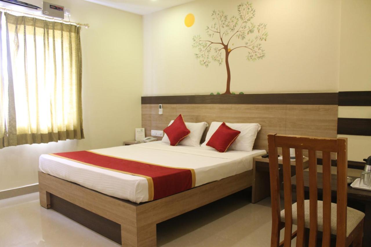 Hotel Green Trees Bangalore Ngoại thất bức ảnh