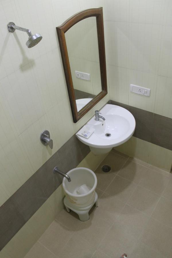 Hotel Green Trees Bangalore Ngoại thất bức ảnh