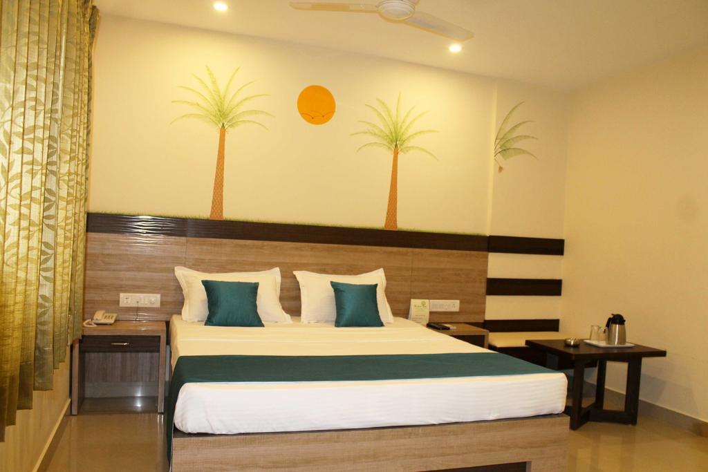 Hotel Green Trees Bangalore Phòng bức ảnh