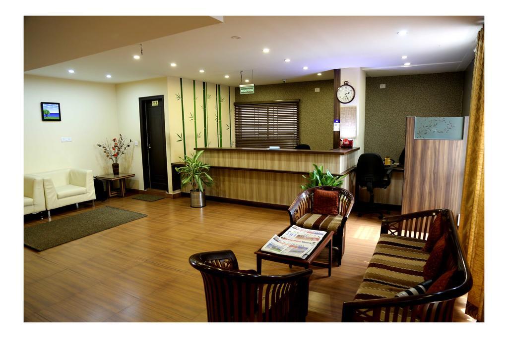 Hotel Green Trees Bangalore Ngoại thất bức ảnh