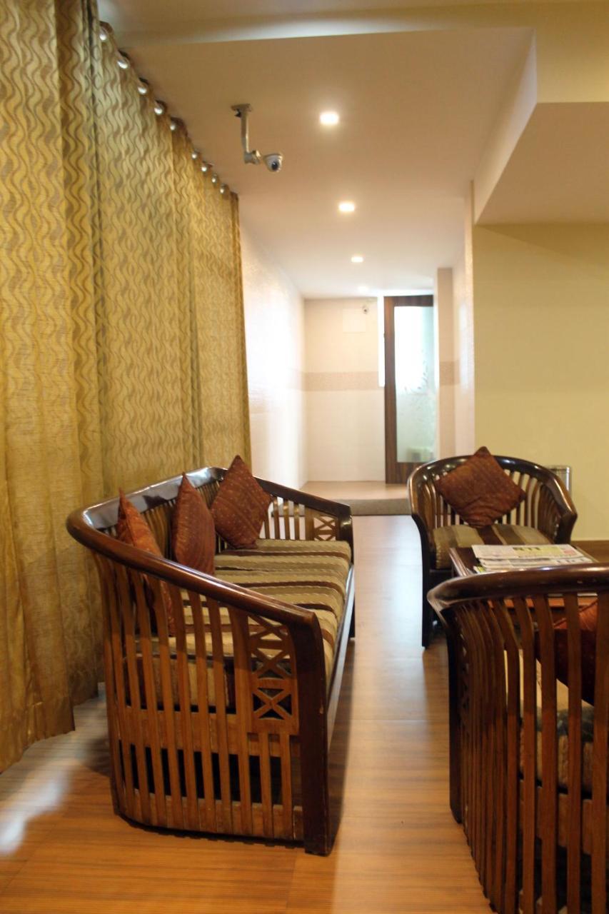 Hotel Green Trees Bangalore Ngoại thất bức ảnh